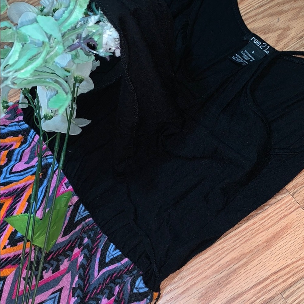 Multi-Stripe Chevron Pattern Romper - image 3